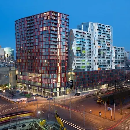 Apartment 570 Calypso Centre With Private Parking *non Smoking* Rotterdam